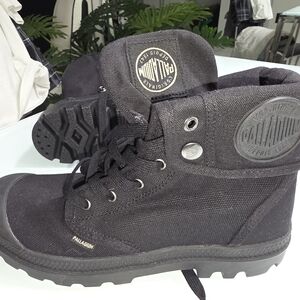 Palladium Black Canvas Boots